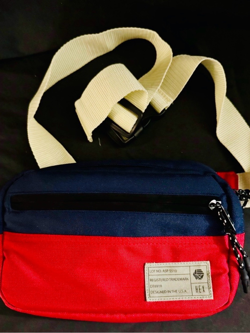 Hex Waist Pack Americana Blue and Red Unisex New with Tags M.S.R.P. $30